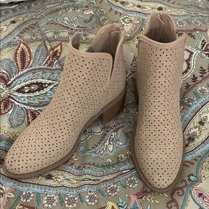 UNIONBAY Perforated Ankle Booties